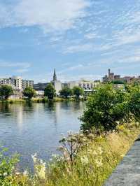 Spring Strolls Along Inverness Riverside