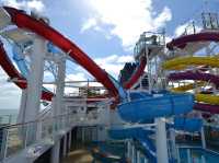 "Norwegian Breakaway: The Ship That’s Basically a NYC Party… But With More Sunscreen" 🗽🚢🌞