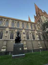 Discover the beauty of Melbourne during Autumn 