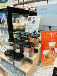 Twinmade Specialty Coffee & Bakery