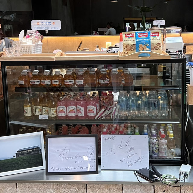 청보리밭 카페는 여기로 가세요 ☘️