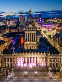 It's a beautiful building, reminiscent of Edinburgh's style, Definitely worth seeing