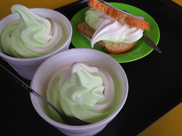 Kuching Diaries — Soft Serve, Street Art & Signature Dishes