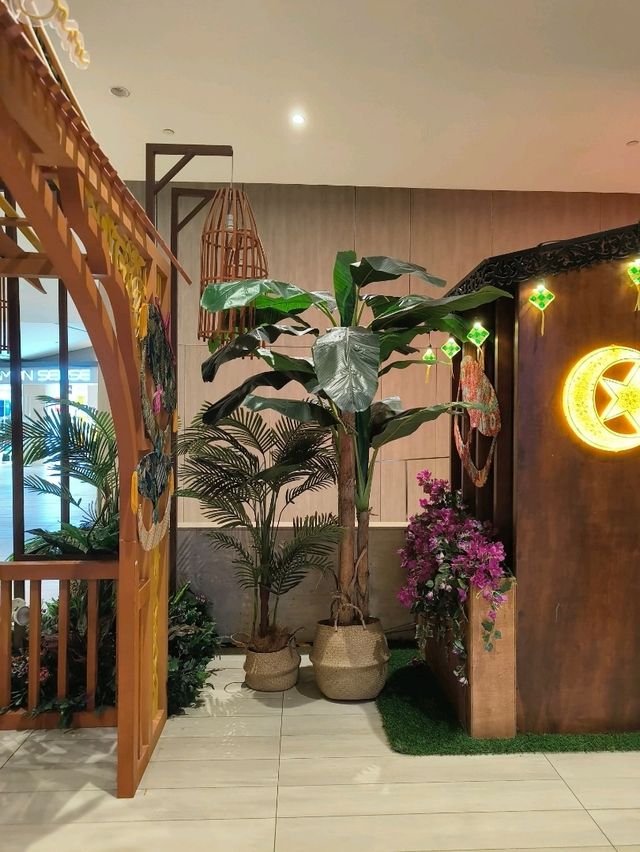 Batik, Lights & Local Charm at Its Best!