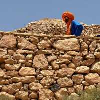 🏰✨ Ksar Ait Benhaddou: Morocco’s Iconic Desert Fortress & Hollywood Star