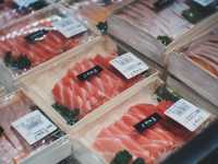 ตลาดปลาแบบมีแอร์ ในไทเป 🍣🐟
