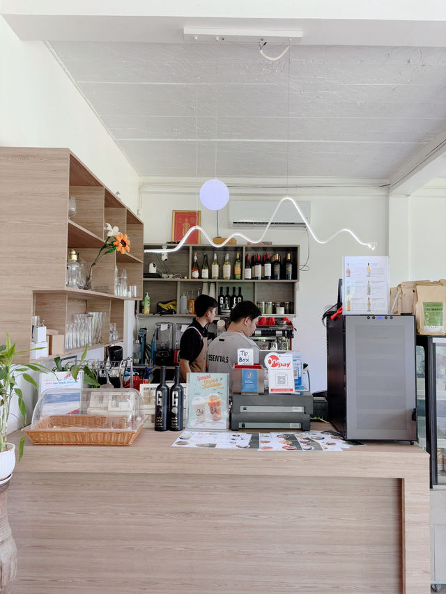 Cafe Pha Leuang คาเฟ่ที่วิวดีที่สุดในเมืองเฟือง