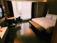 珠海輕奢酒店推薦：珠海拱北亞朵酒店，使用trip.com預訂享受最大優惠