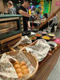 Hidden Buffet Spot That Tastes Like Luxury on a Budget