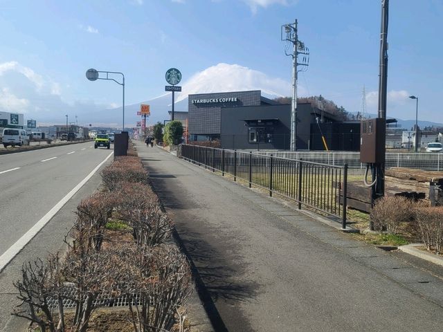  Starbucks Coffee Fuji Yoshida 스타벅스 후지요시다점