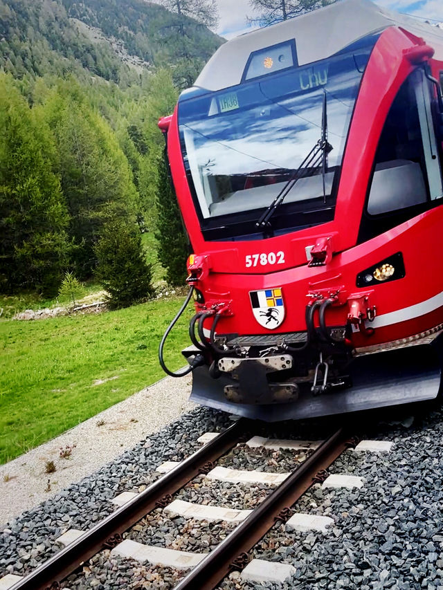 Preda: A Tiny Alpine Stop with Grand Scenery