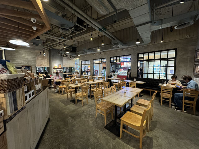 Sweet Memories to Go: After You Dessert Café Silom’s Famous Toast