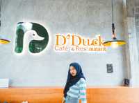 D’Duck คาเฟ่ สุราษฎร์ 