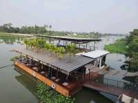 กินอิ่ม สบายตา ที่ธารา เทอเรส