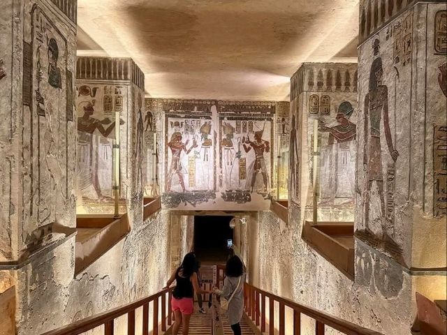 古代エジプトの壮麗な遺産 – ハトシェプスト女王葬祭殿