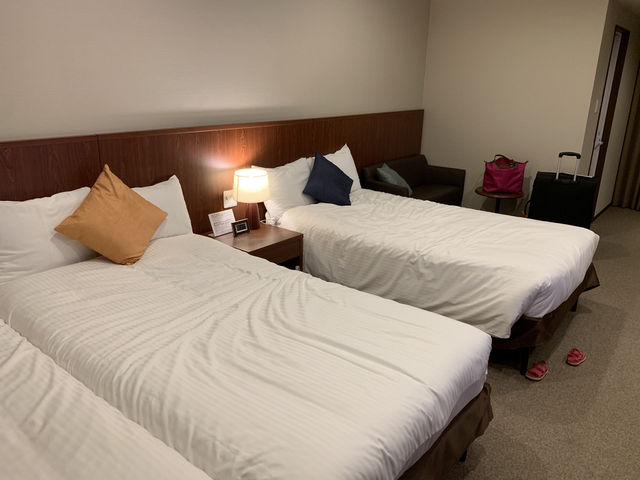 🌅 Hilltop Bliss & Healing Waters – A Stay to Remember at Yuinchi Hotel Nanjo