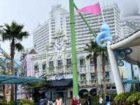  🎢🌤 Thrills Above the Clouds: Genting SkyWorlds Theme Park!