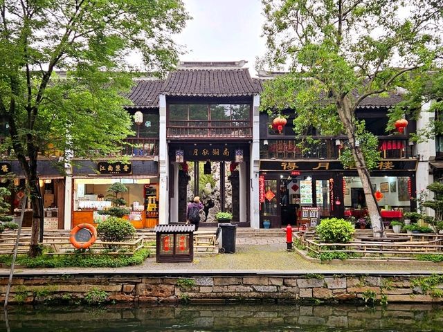 When I entered this Ancient Water Town, I instantly fell in love in it
