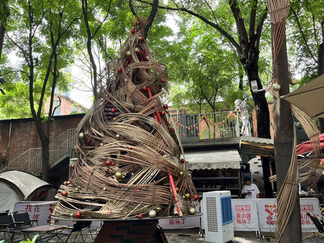  东郊记忆 Eastern Suburb Memory 🎨 A must-visit for culture lovers in Chengdu!