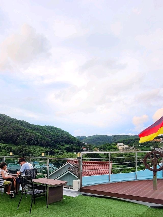 남해바다가 액자 독일마을카페💚펠리스카페