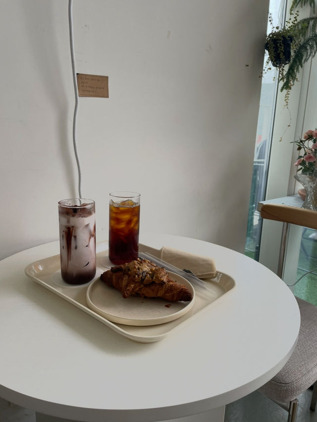🇰🇷ヨンナムで見つけたTHE韓国なカフェ🤎