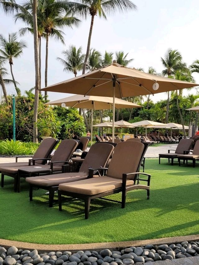 Sun, Sand & Smiles: Shangri‑La’s Rasa Sentosa