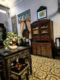 A Glimpse into Peranakan Grandeur – My Visit to Pinang Peranakan Mansion