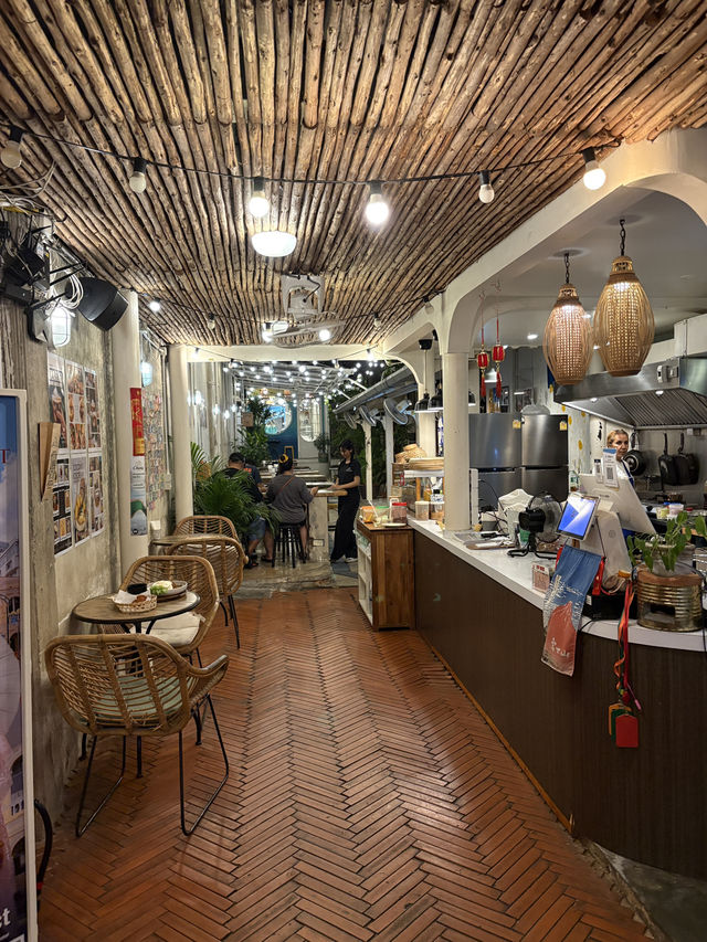 Cafe Bar Always Summer in Phuket Old Town