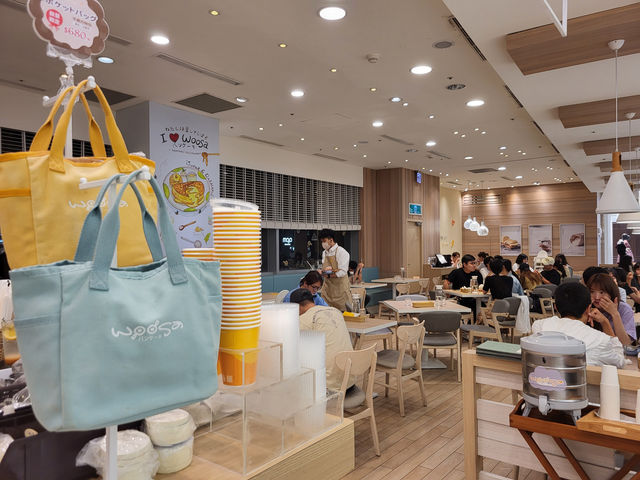 在台中大遠百享受甜點時光:WOOSA鬆餅 在台中大遠百享受甜點時光:WOOSA鬆餅