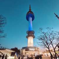 Seoul from the Clouds: A Solo Traveler’s Guide to N Seoul Tower"** 🌆🚠