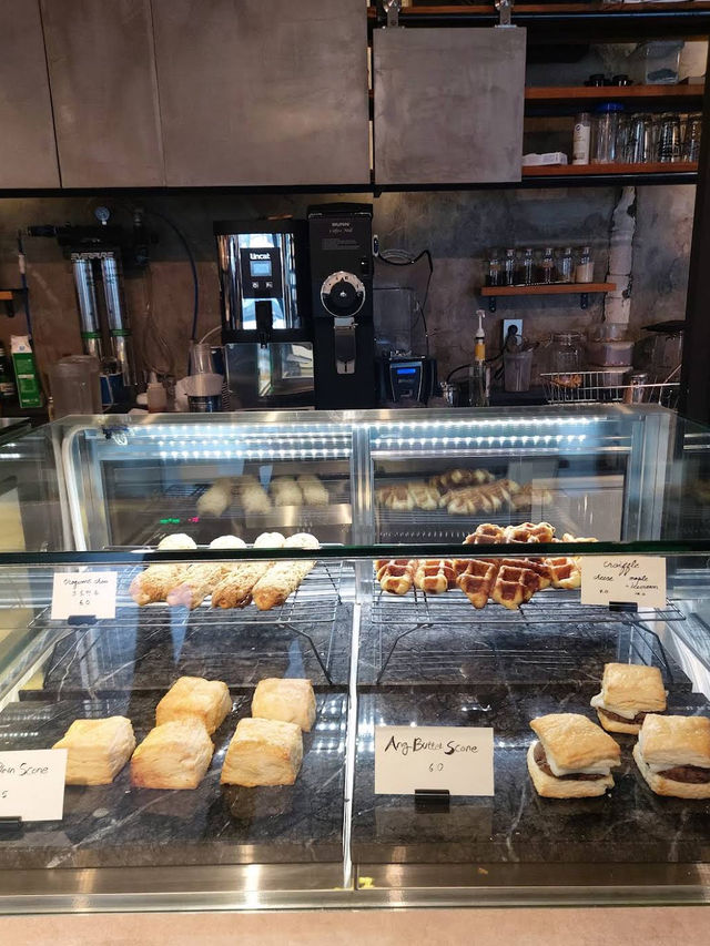 Everything But The Hero Café