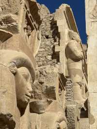 Terraces Of Defiance: A Queen’s Geometry Against the Gods