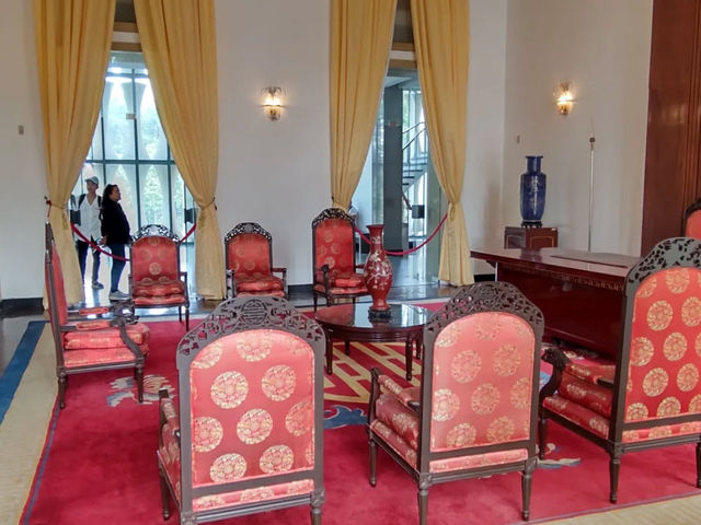 🇻🇳ホーチミンの歴史を感じる場所「統一会堂」でタイムスリップ体験