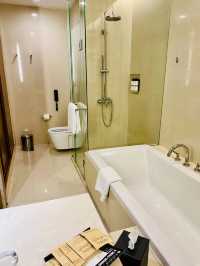 Urban Royalty Awaits, Discover Pullman King Power