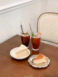 Longing Cafe Tea Room