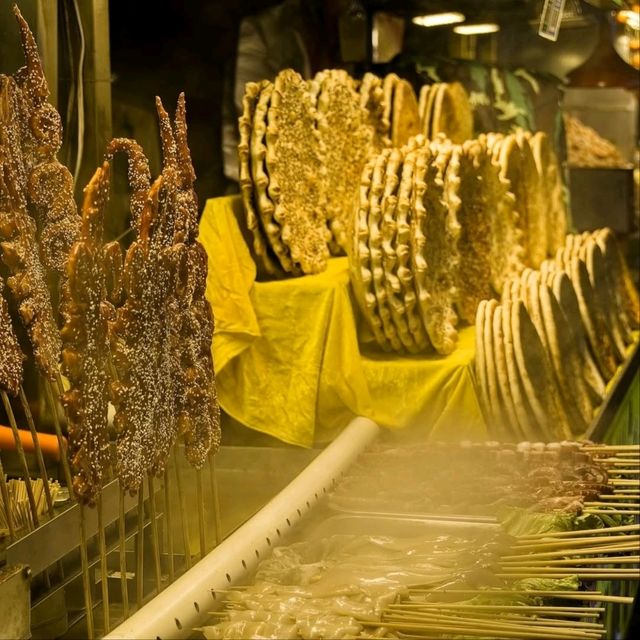 Xi’an City Walk in Shaanxi, Ancient Vibes and Street Food Goals