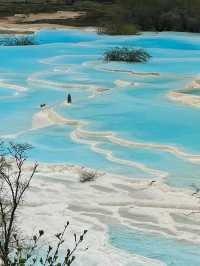 🩵 Huanglong Scenic Area — Nature’s Colorful Dragon