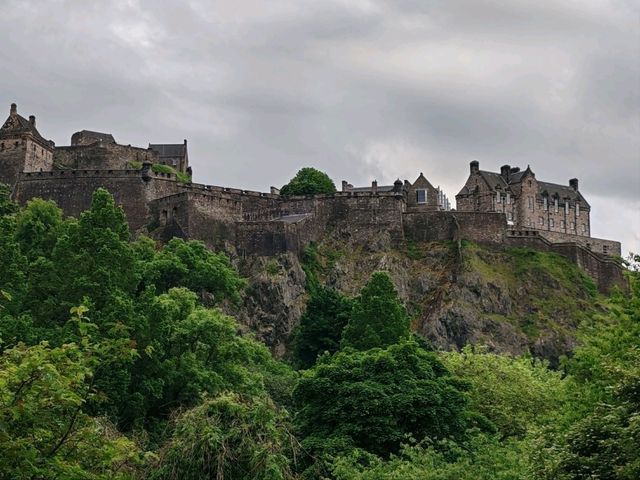 Princes Street Gardens: Edinburgh's Green Heart
