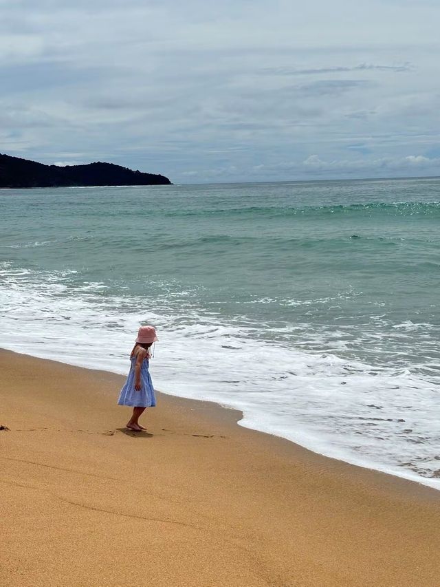 หาดไม้ขาว (Phuket) หาดไม้ขาว (Phuket)