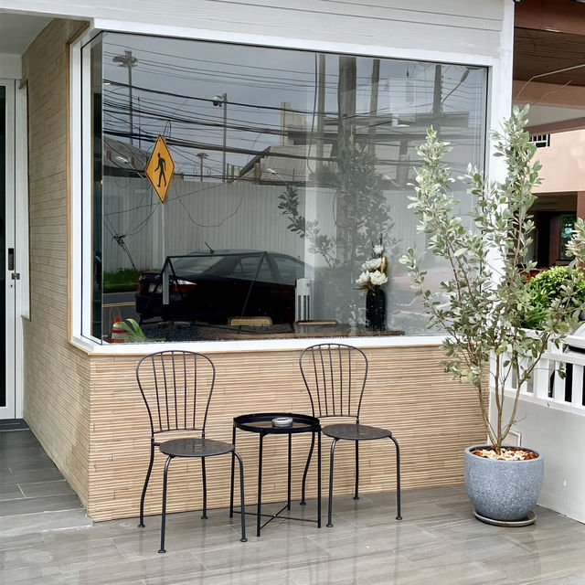 AM CAFÉ Coffee & Bakehouse Phuket  AM CAFÉ Coffee & Bakehouse Phuket