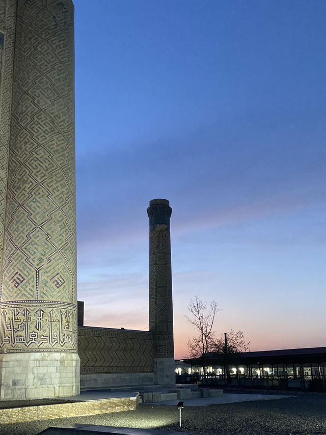 A Monument to Love and Devotion: Bibi-Khanym Mosque A Monument to Love and Devotion: Bibi-Khanym Mosque