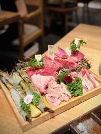 高質日式燒肉店!招牌海膽和牛煲仔飯