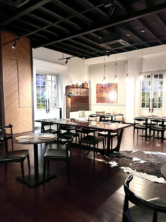 Roots Bistronomy Kuching: Romantic Fine Dining by the Waterfront