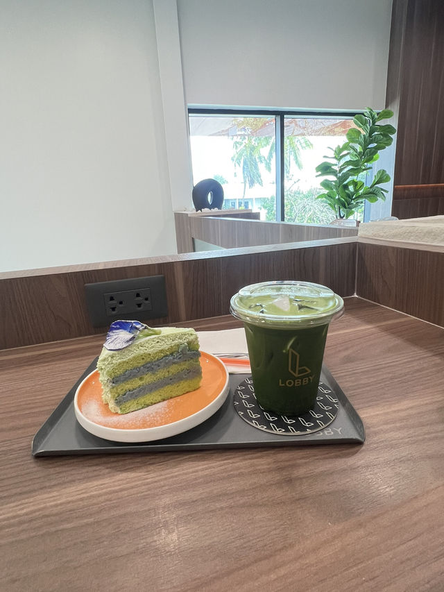 รีวิว LOBBY Café & Workspace (อุดรธานี) รีวิว LOBBY Café & Workspace (อุดรธานี)