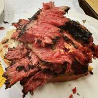 紐約百年經典:Katz’s Delicatessen的必訪魅力