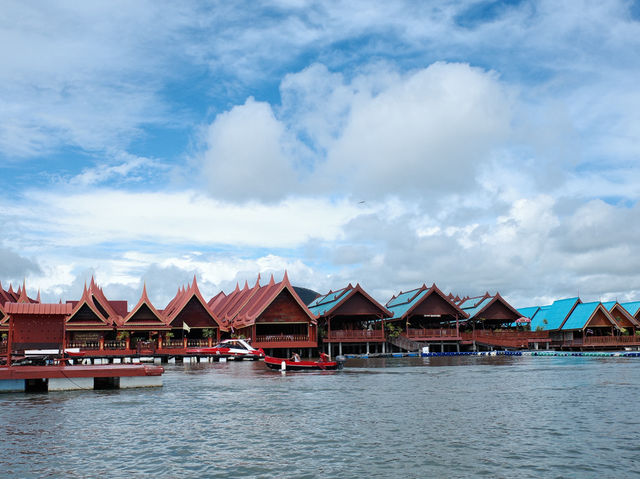 ไปนั่งเรือเที่ยวเกาะที่พังงากัน