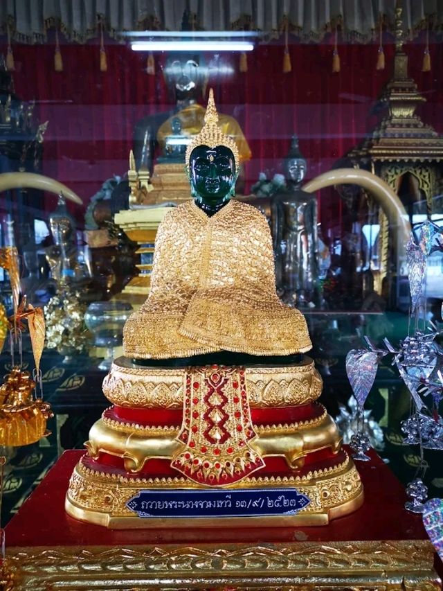 วัดพระแก้วดอนเต้าสุชาดาราม วัดพระแก้วดอนเต้าสุชาดาราม