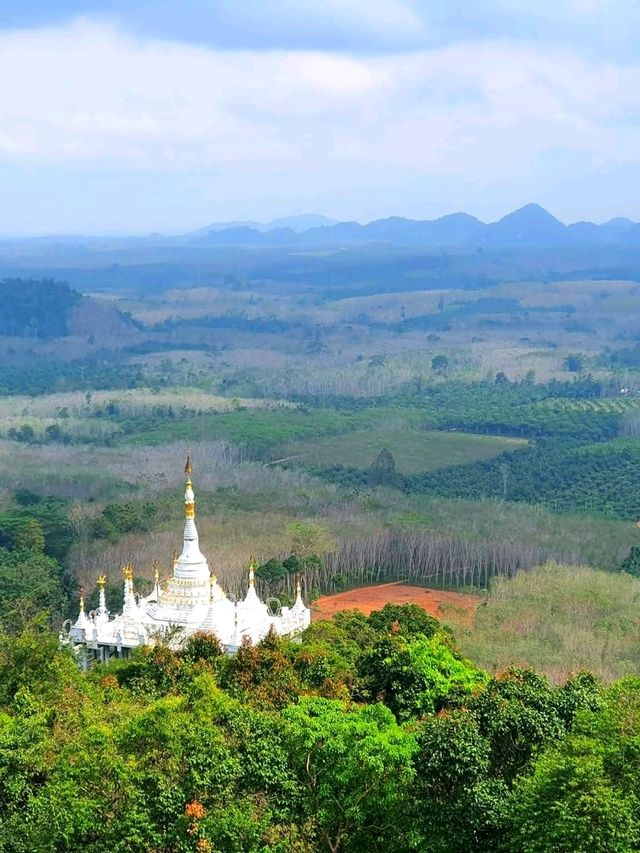 อุทยานธรรมเขานาในหลวง