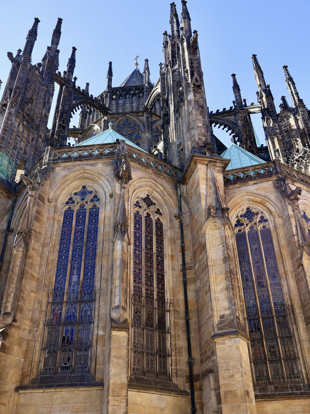 ‘Czech-ing’ Prague castle from my bucketlist 🏰🇨🇿 ‘Czech-ing’ Prague castle from my bucketlist 🏰🇨🇿