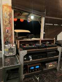 【沖縄 宜野湾】レコード好きにはたまらない空間♬